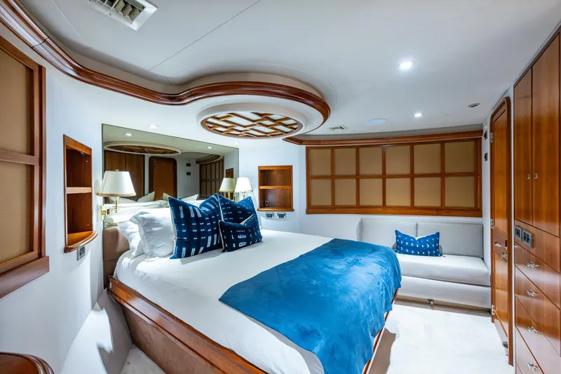 Slide: The Image of WESTPORT 112 LILA CUY VIP Stateroom - 5647725