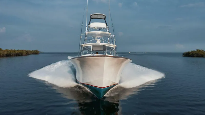 Slide: The Image of F&S 40 Open Express 2016 - 5661611