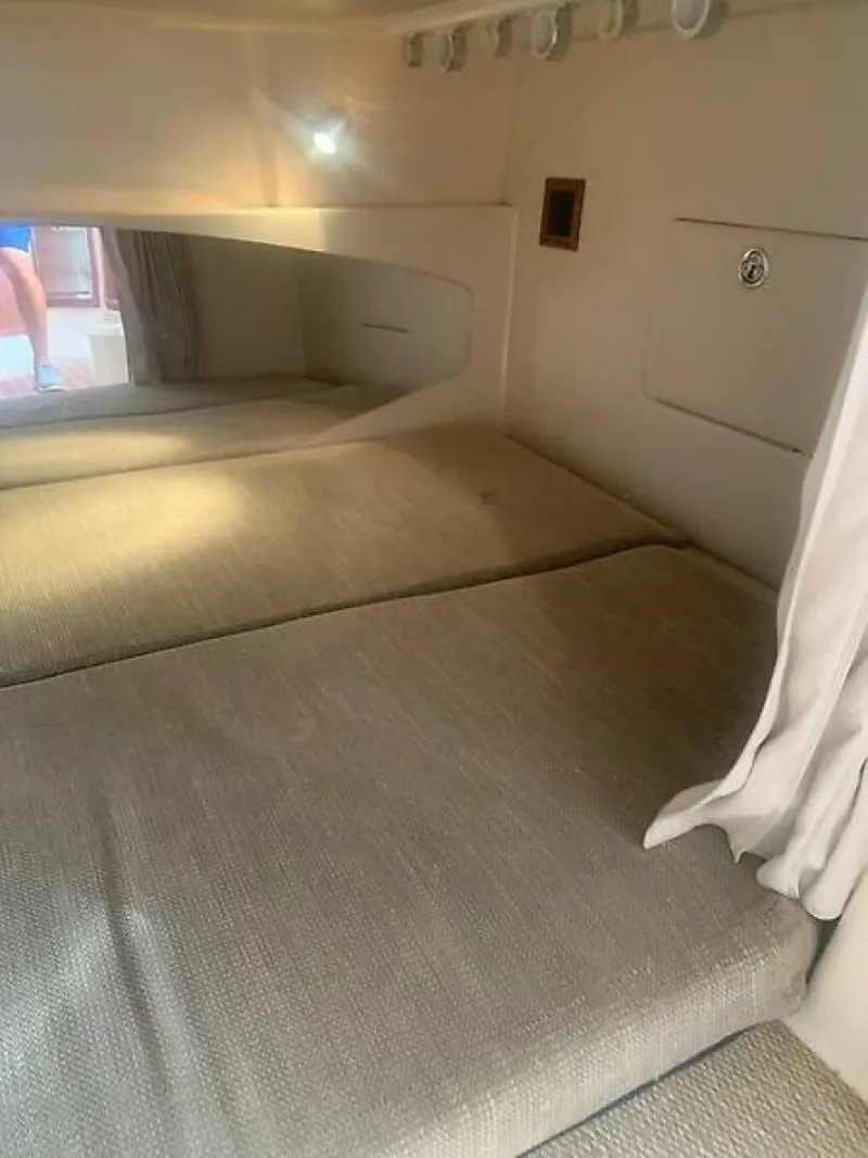 Slide: The Image of 0005375889 - 5643520