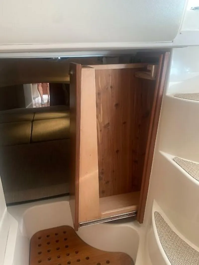 Slide: The Image of 0005375922 - 5643521