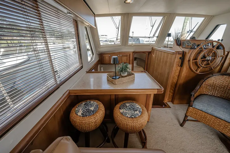 Slide: The Image of Mainship 34 Trawler 2006 - 5644008