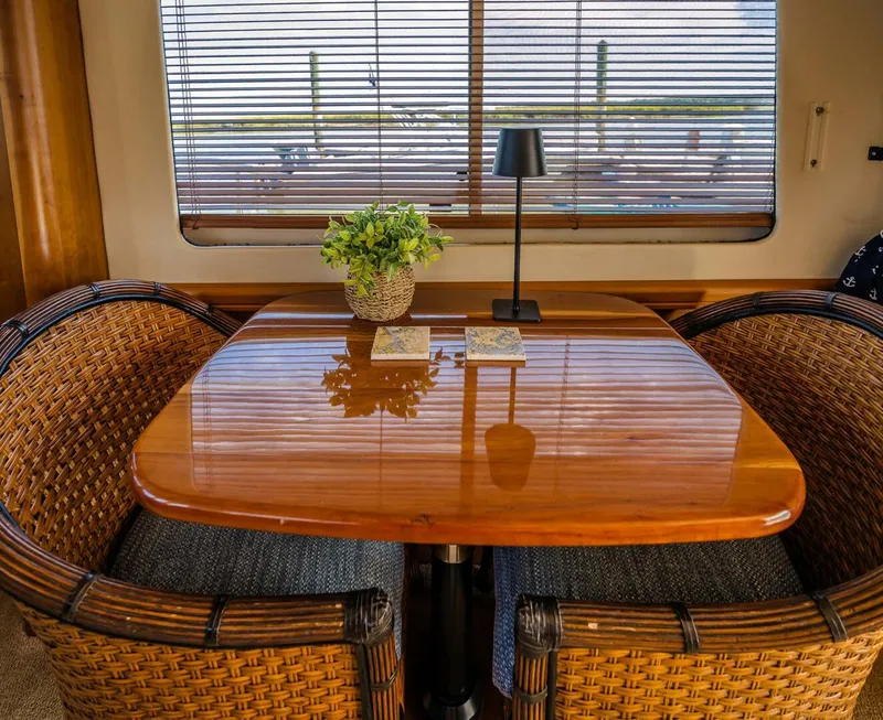 Slide: The Image of Mainship 34 Trawler 2006 - 5644010