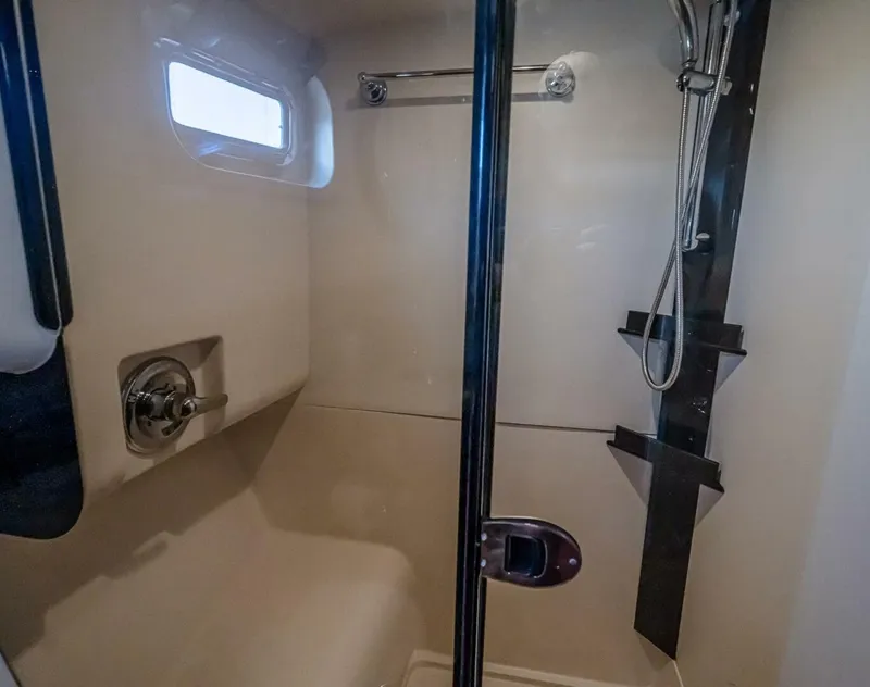 Slide: The Image of Mainship 34 Trawler 2006 - 5644036