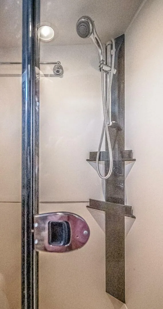 Slide: The Image of Mainship 34 Trawler 2006 - 5644037