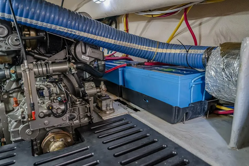 Slide: The Image of Mainship 34 Trawler 2006 - 5644043