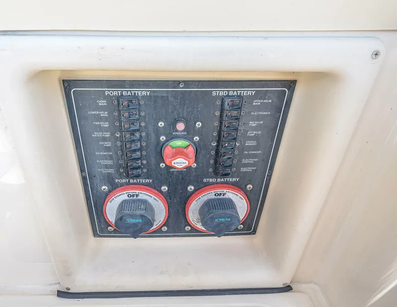 Slide: The Image of Mainship 34 Trawler 2006 - 5644044