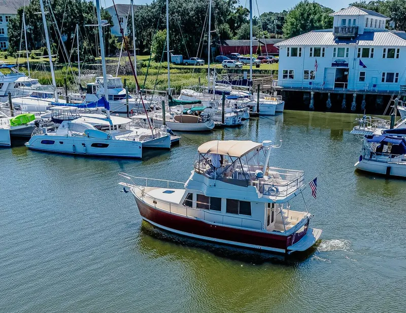 Slide: The Image of Mainship 34 Trawler 2006 - 5644047