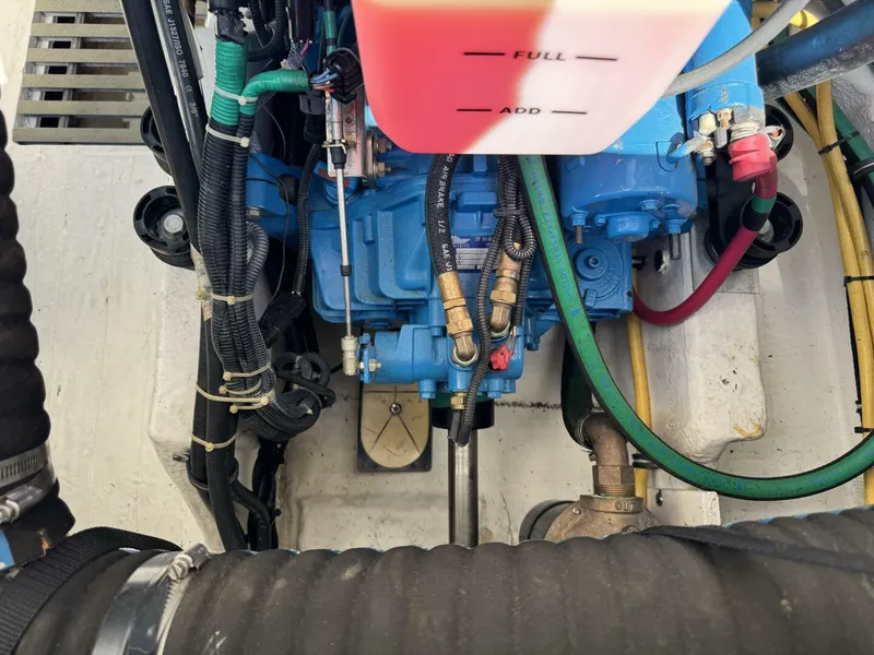 Slide: The Image of Tiara 3100 open 2001 - 5644307