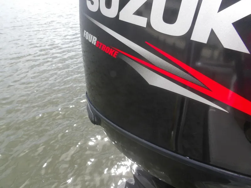 Slide: The Image of Panga Center Console 2013 - 5644320