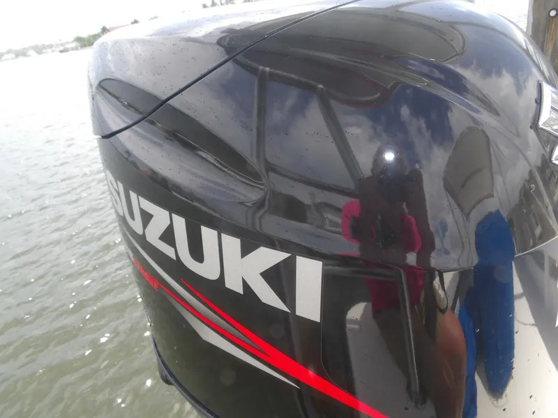 Slide: The Image of Panga Center Console 2013 - 5644321