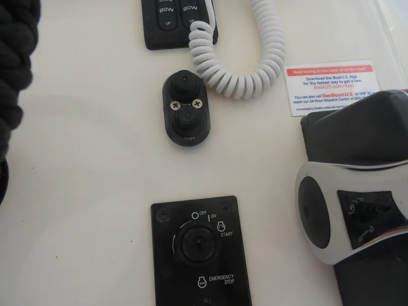 Slide: The Image of Panga Center Console 2013 - 5644468