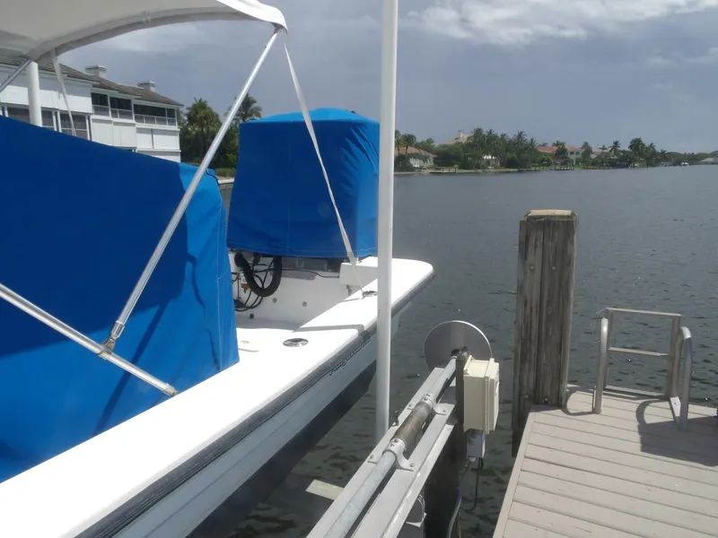 Slide: The Image of Panga Center Console 2013 - 5644300