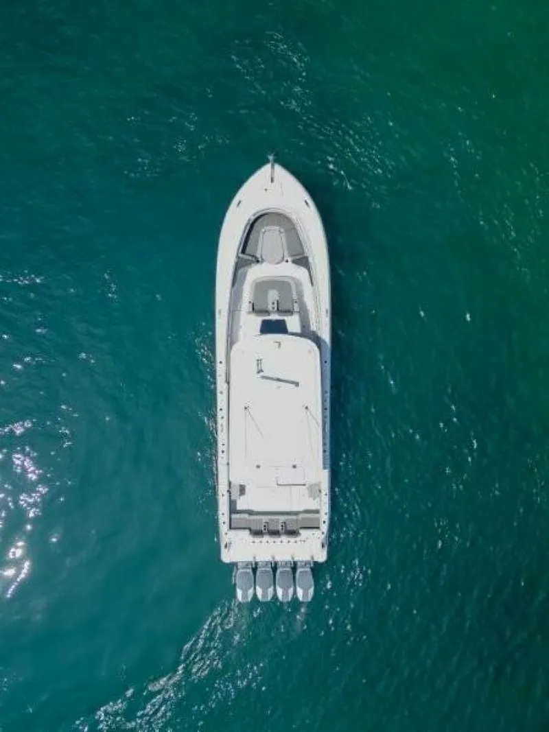 Slide: The Image of HCB 48 Campeon 2025 - 5644482