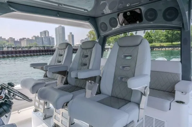 Slide: The Image of HCB 48 Campeon 2025 - 5644493