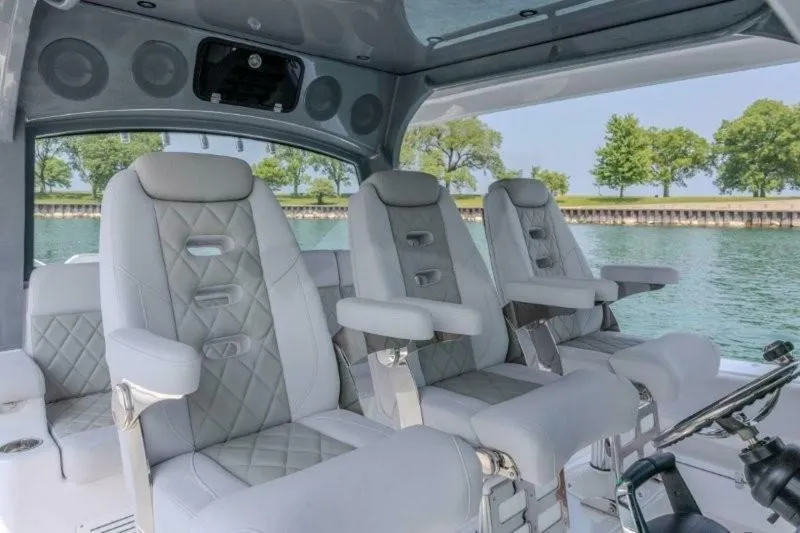 Slide: The Image of HCB 48 Campeon 2025 - 5644494