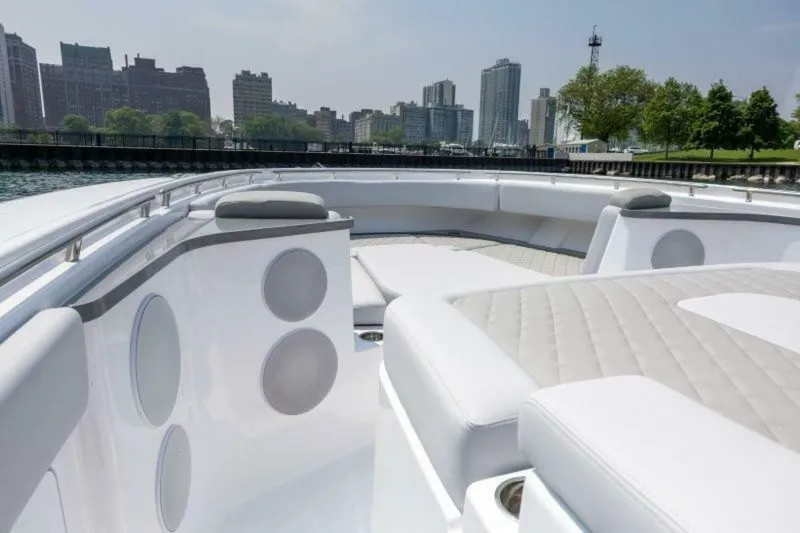 Slide: The Image of HCB 48 Campeon 2025 - 5644504