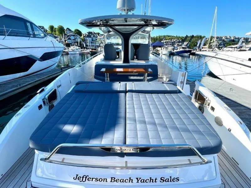 Slide: The Image of Sacs Rebel 47 2025 - 5644655