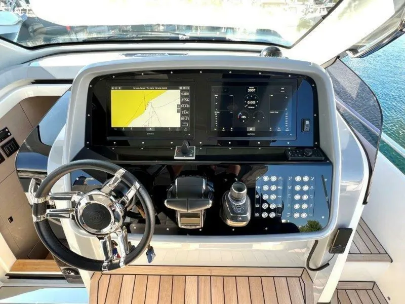 Slide: The Image of Sacs Rebel 47 2025 - 5644663