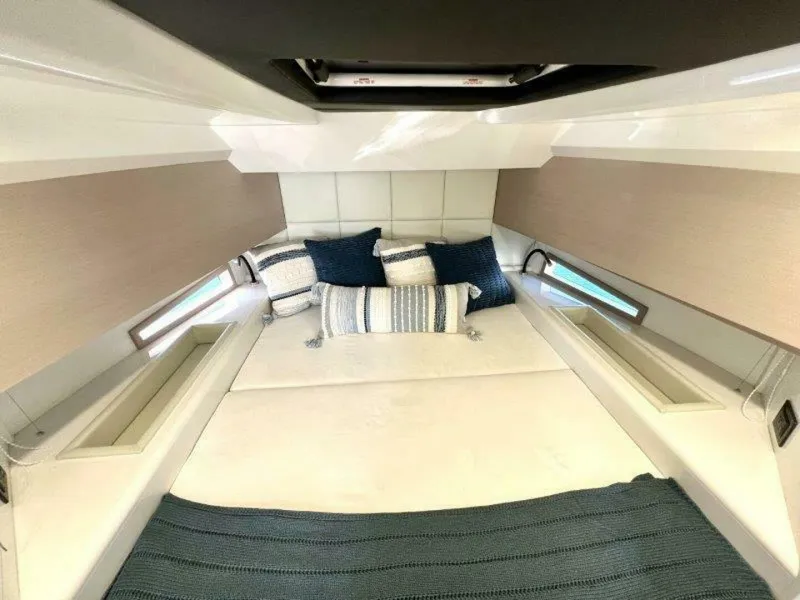 Slide: The Image of Sacs Rebel 47 2025 - 5644666