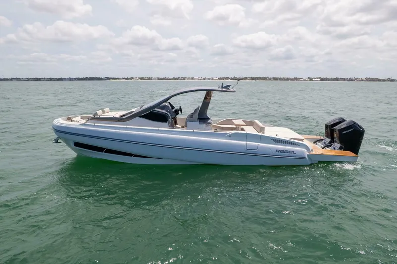 The Image of Sacs Rebel 40 2025 - 5644678