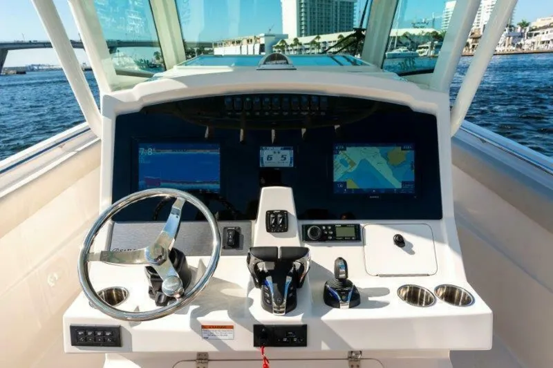 Slide: The Image of Sailfish 312 Center Console 2025 - 5644720