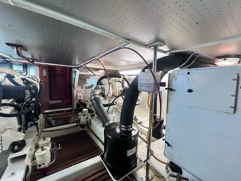 Slide: The Image of 0005369785 - 5644818