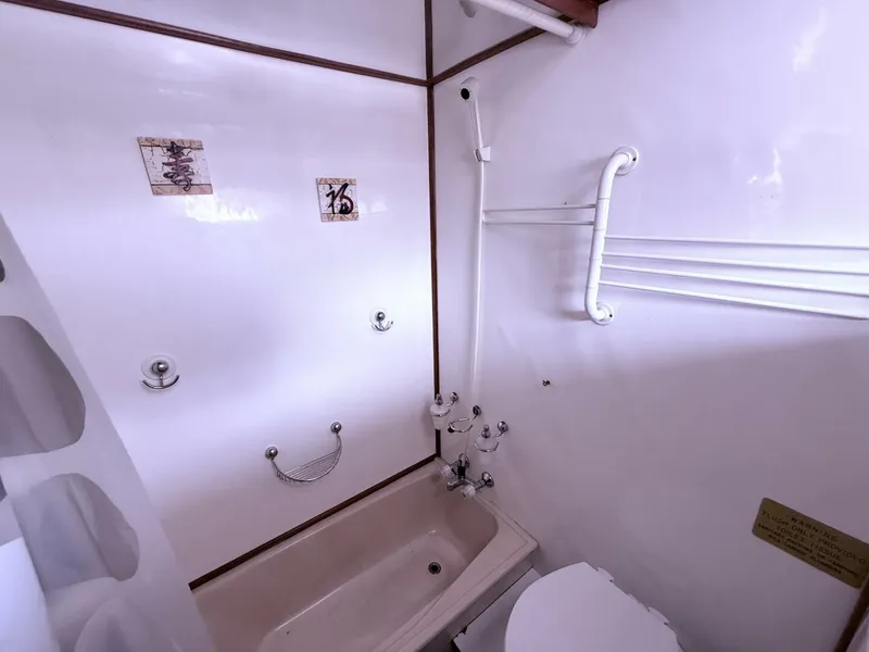 Slide: The Image of Jefferson 52 Victory Yacht 1989 - 5645493