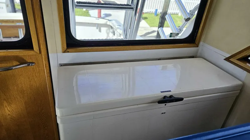 Slide: The Image of Breaux Brothers Sprotfish 1989 - 5673323