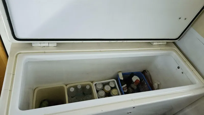 Slide: The Image of Breaux Brothers Sprotfish 1989 - 5673324