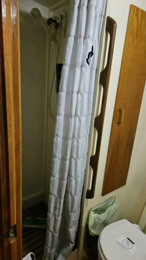 Slide: The Image of Breaux Brothers Sprotfish 1989 - 5673330