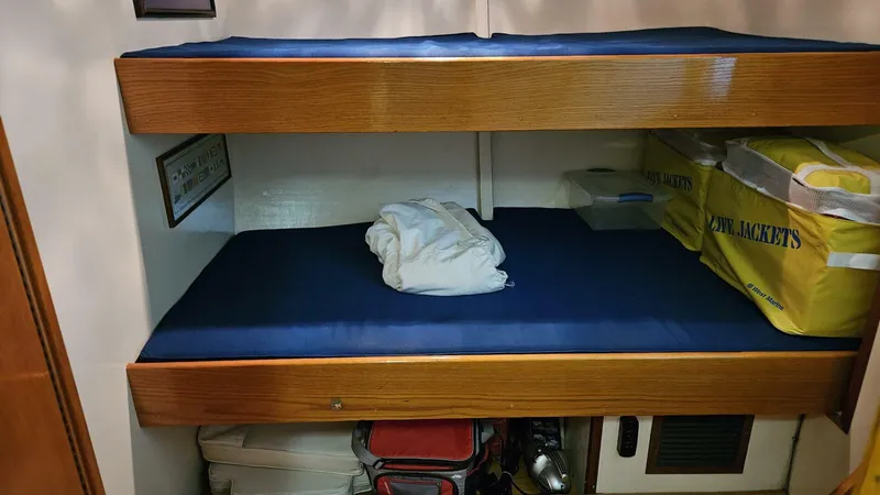 Slide: The Image of Breaux Brothers Sprotfish 1989 - 5673332