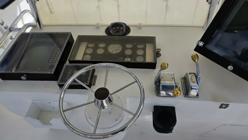 Slide: The Image of Breaux Brothers Sprotfish 1989 - 5673342