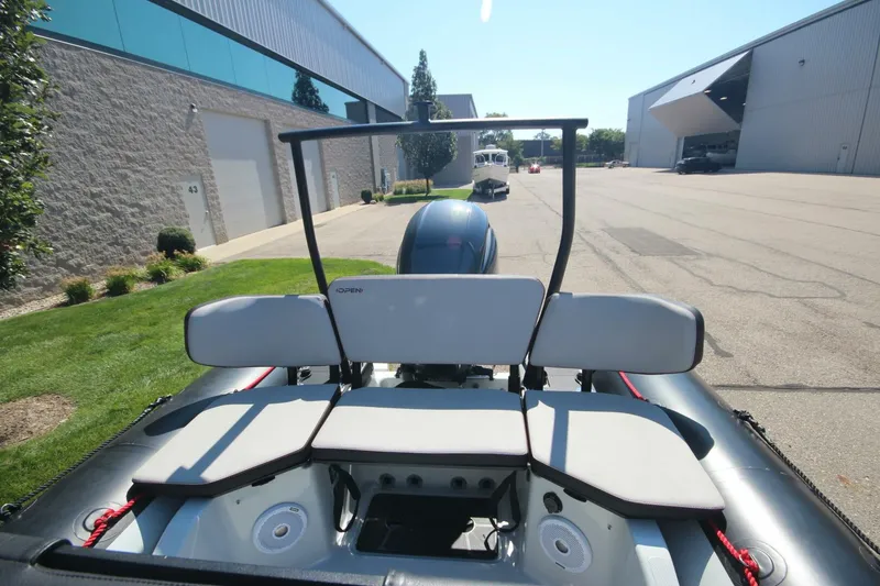 Slide: The Image of Zodiac Open 7 w/trailer 2018 - 5645714