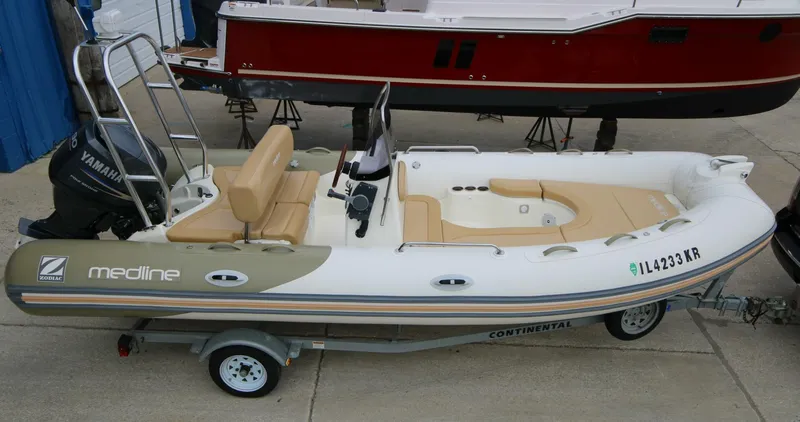 Slide: The Image of Zodiac Medline 550 2011 - 5645914