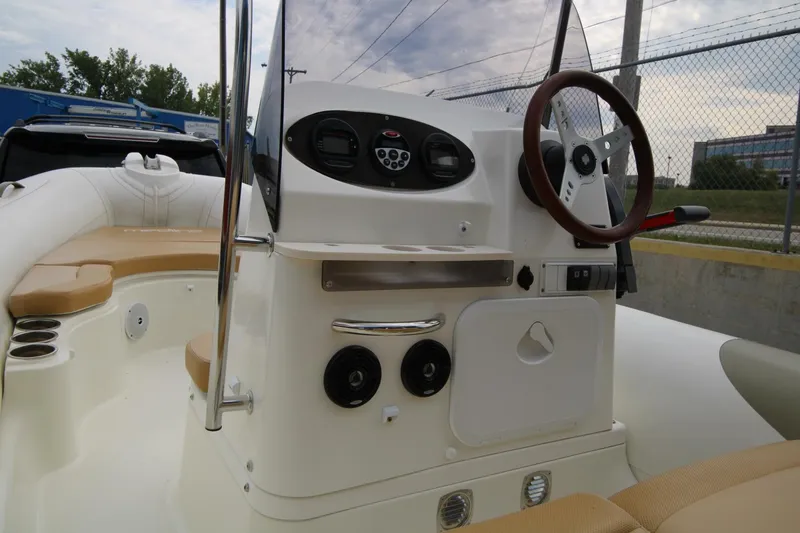 Slide: The Image of Zodiac Medline 550 2011 - 5645929