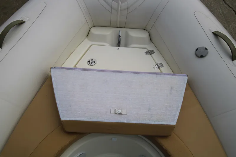 Slide: The Image of Zodiac Medline 550 2011 - 5645942