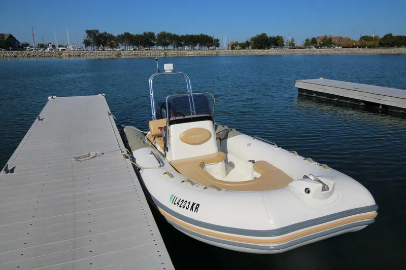 Slide: The Image of Zodiac Medline 550 2011 - 5652913