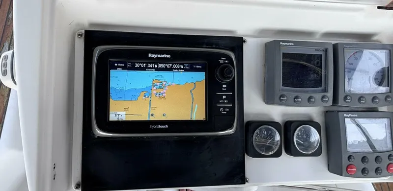 Slide: The Image of Beneteau 381 2000 - 5646069