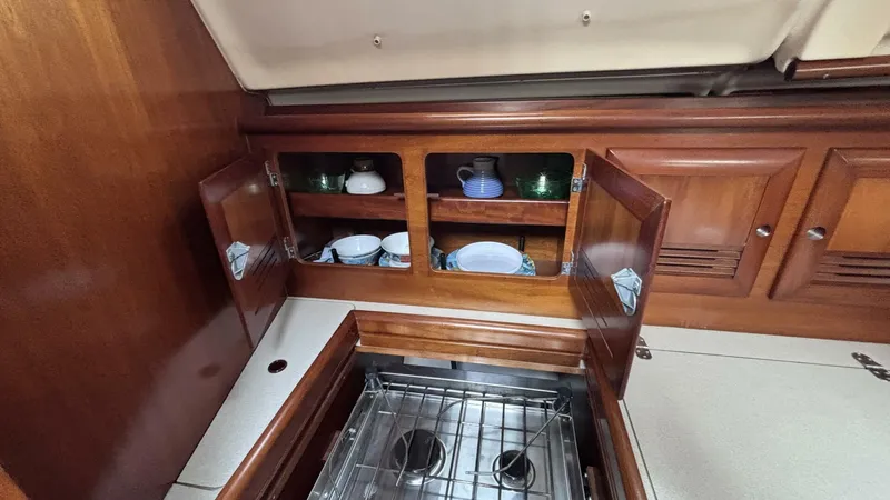 Slide: The Image of Beneteau 381 2000 - 5646144