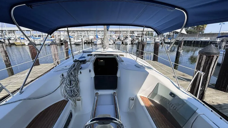 Slide: The Image of Beneteau 381 2000 - 5646063