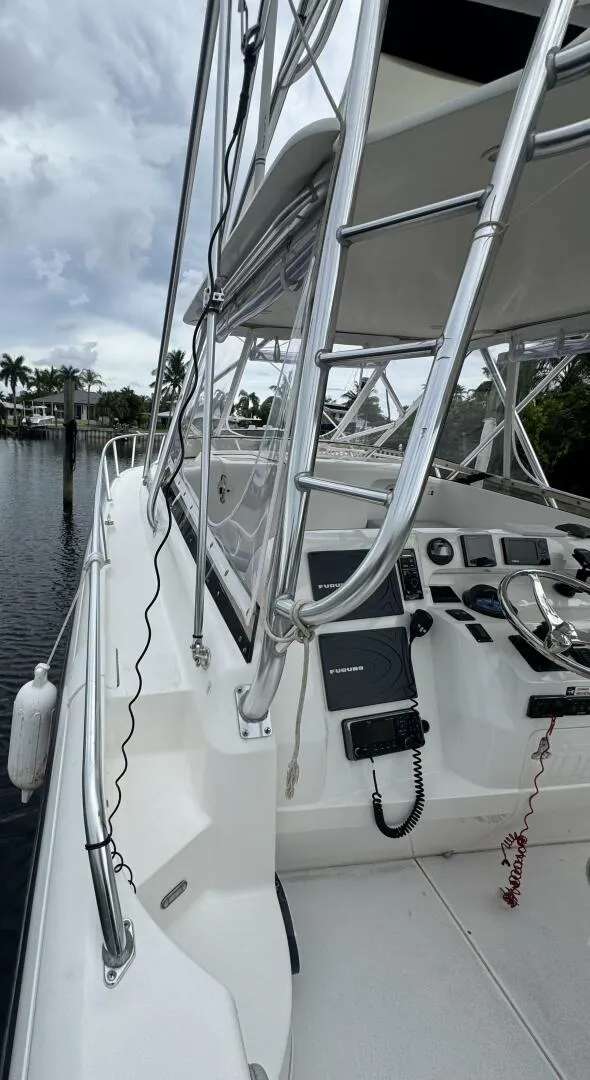 Slide: The Image of Intrepid 377 Walk-around 2005 - 5646170