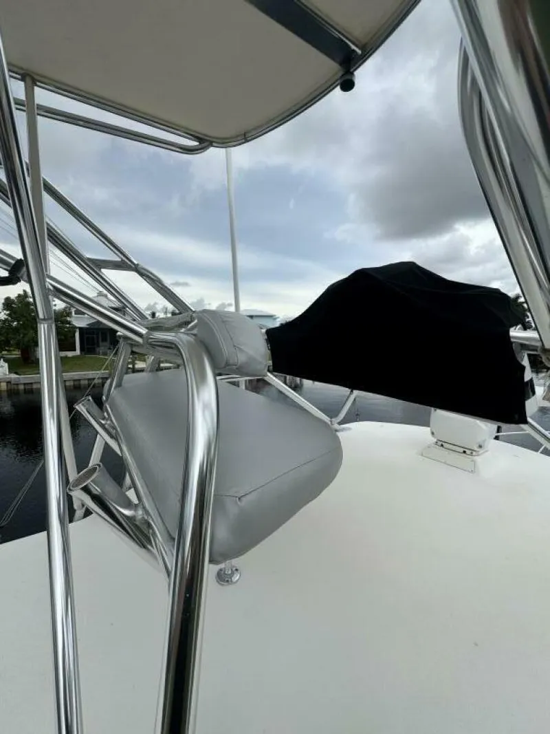 Slide: The Image of Intrepid 377 Walk-around 2005 - 5646178