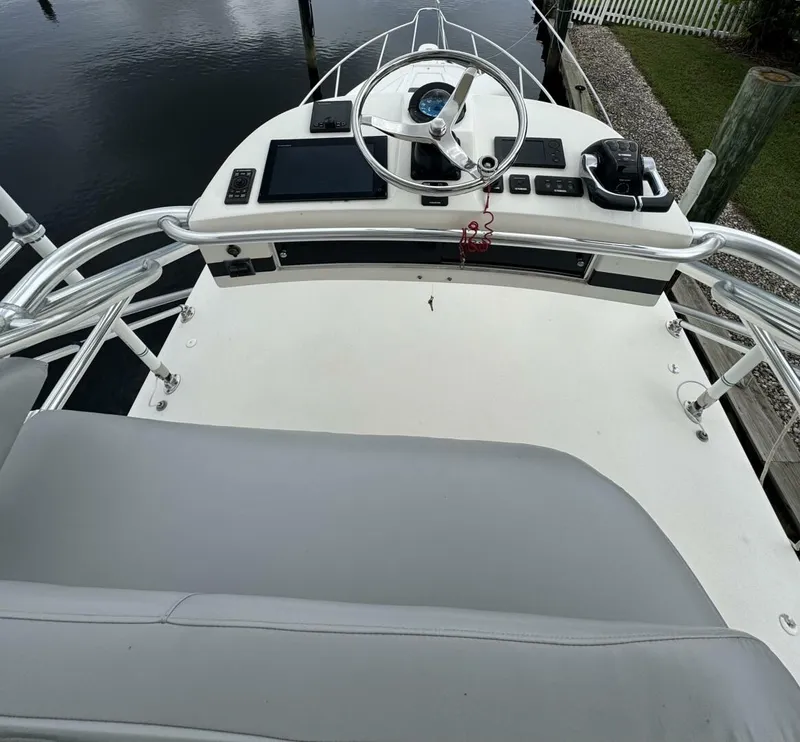 Slide: The Image of Intrepid 377 Walk-around 2005 - 5646181