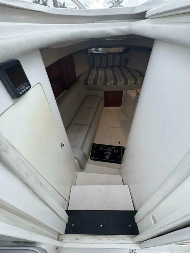 Slide: The Image of Intrepid 377 Walk-around 2005 - 5646194