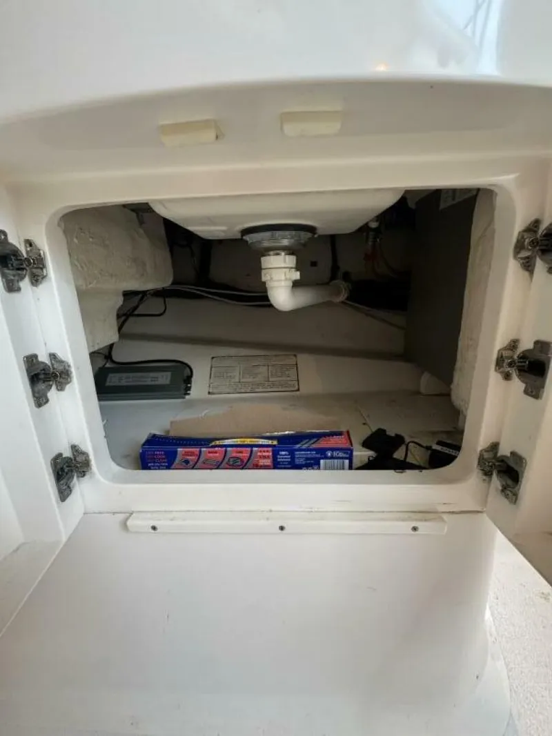 Slide: The Image of Intrepid 377 Walk-around 2005 - 5646206