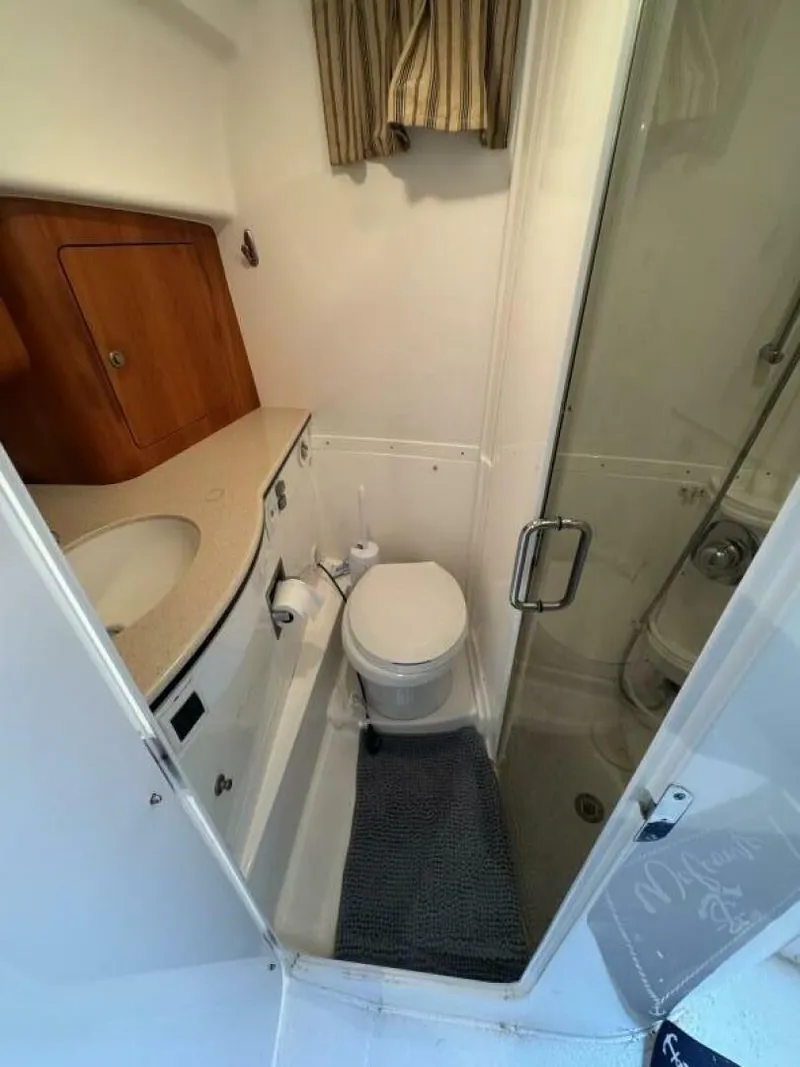 Slide: The Image of Intrepid 377 Walk-around 2005 - 5646208