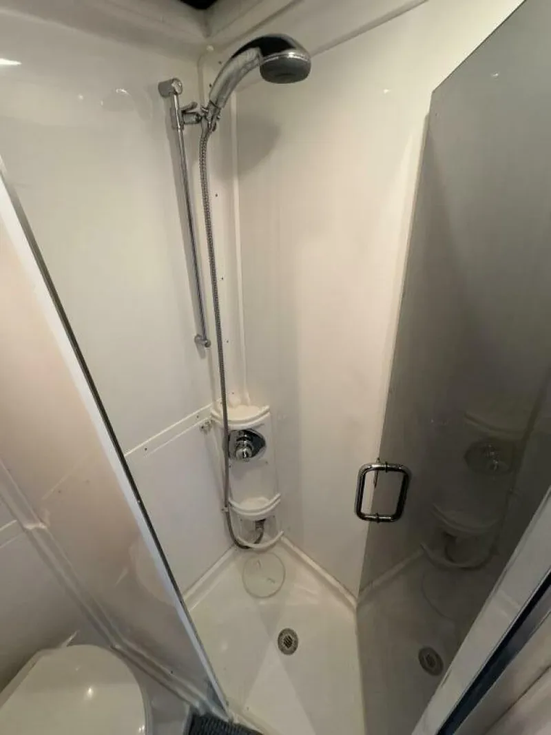 Slide: The Image of Intrepid 377 Walk-around 2005 - 5646212