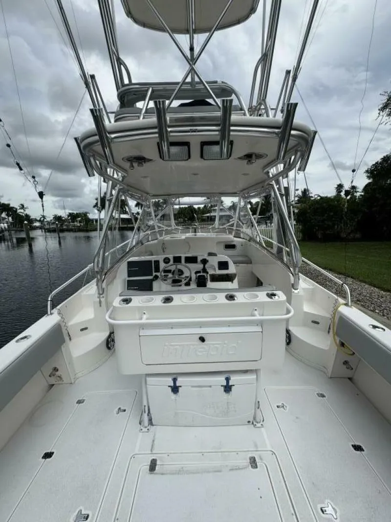 Slide: The Image of Intrepid 377 Walk-around 2005 - 5646154