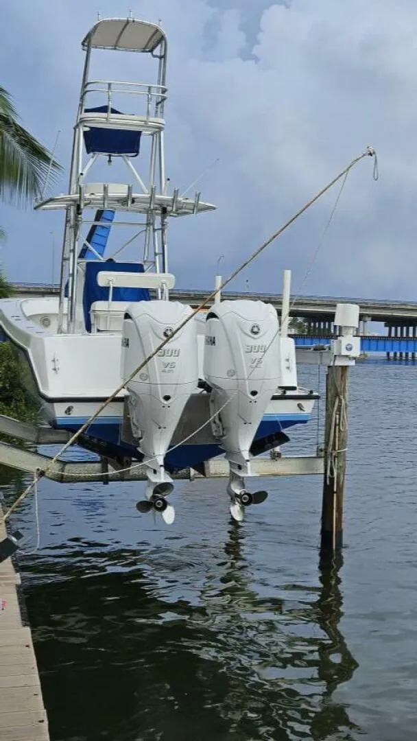 Slide: The Image of Contender Boats Inc 31 2002 - 5660824