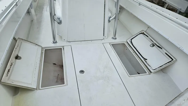 Slide: The Image of Contender Boats Inc 31 2002 - 5660840